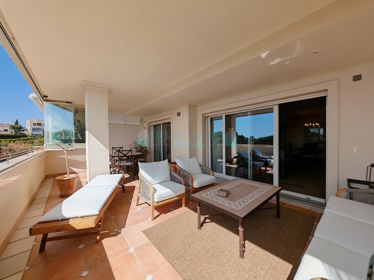 Apartamento en alquiler en Sierra Blanca, Marbella Golden Mile