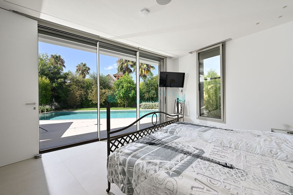 Villa for sale in Marbesa, Marbella East