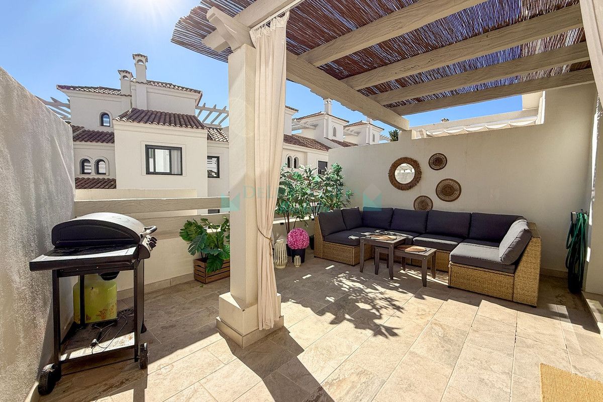 Town House for sale in El Paraiso, Estepona
