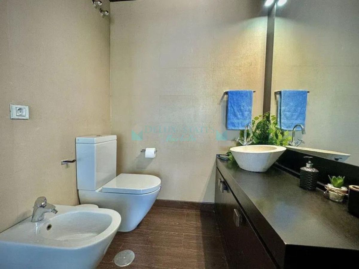 Apartment for sale in Nueva Andalucia