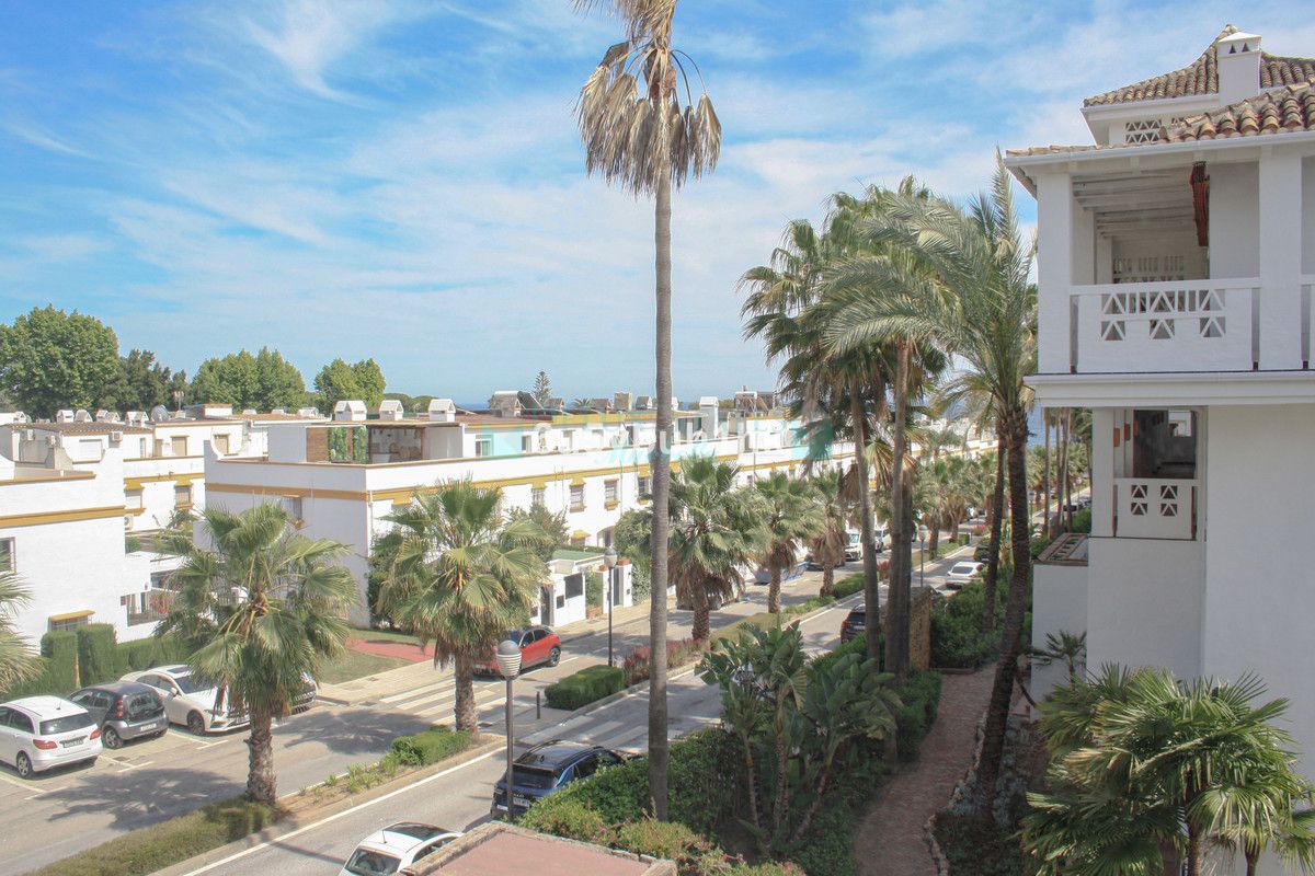 Ground Floor Apartment for sale in Marbella