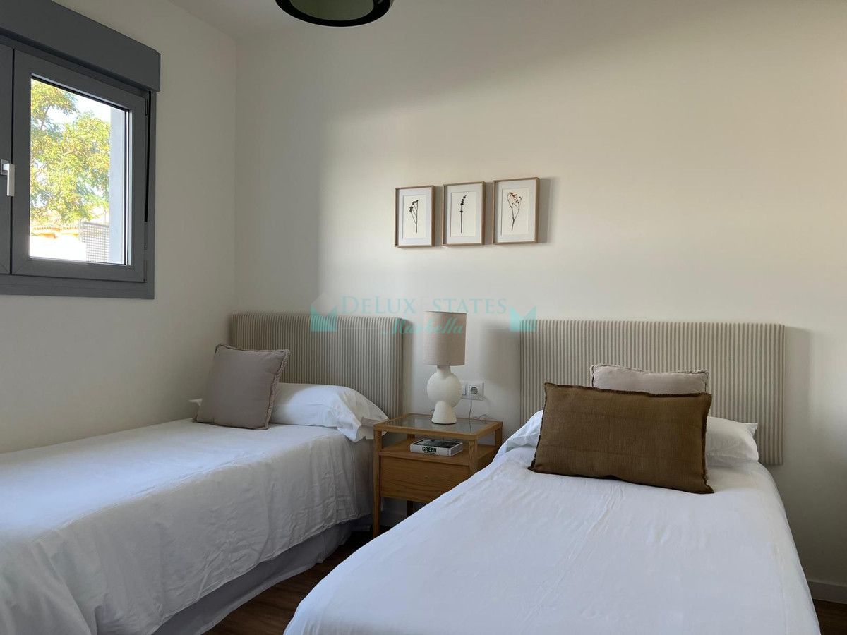 Apartment for sale in Valle Romano, Estepona