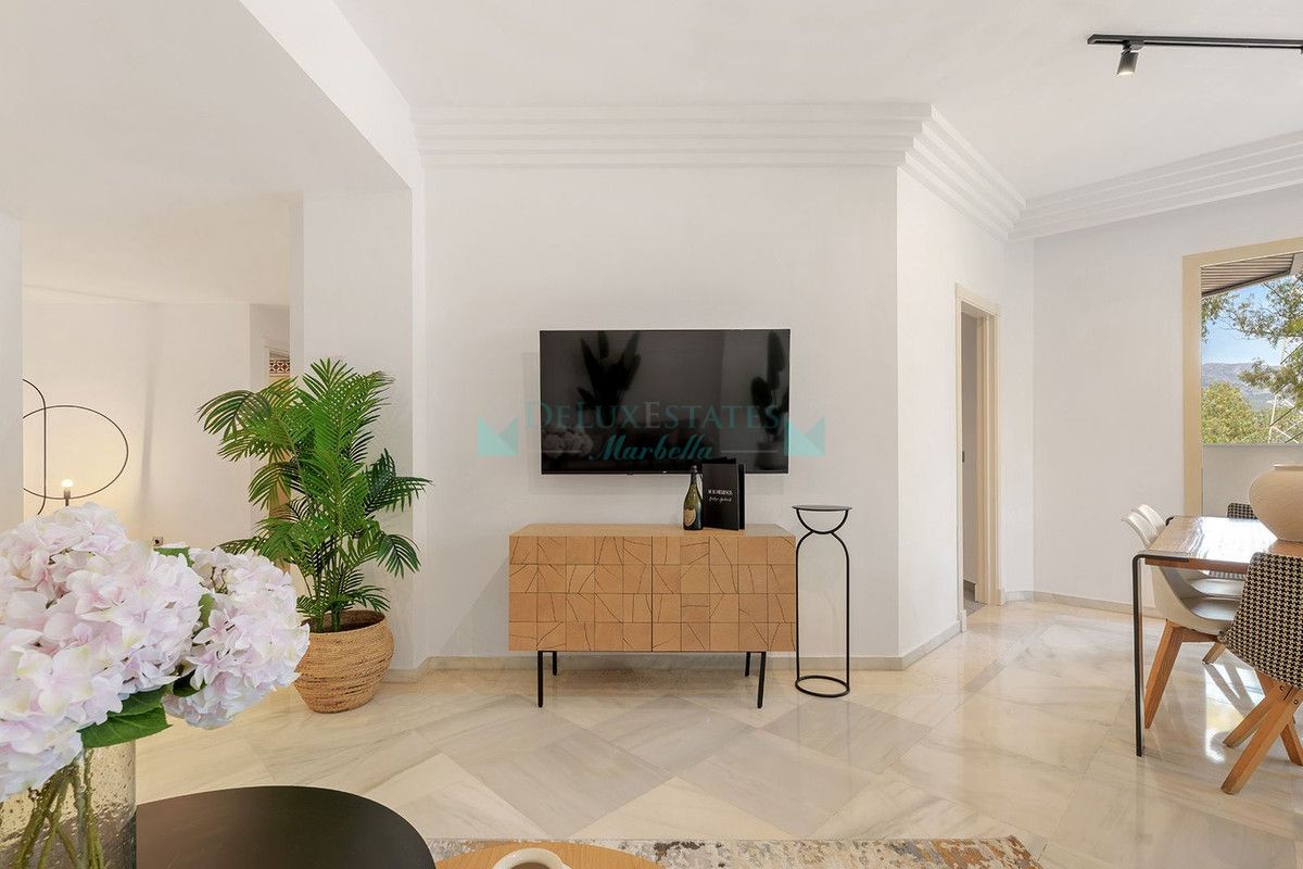 Apartment for sale in Nueva Andalucia