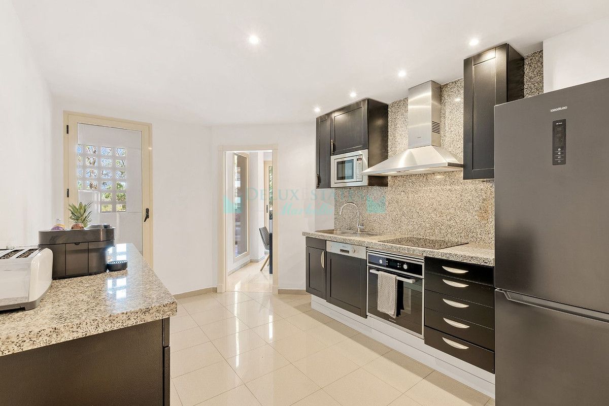 Apartment for sale in Nueva Andalucia