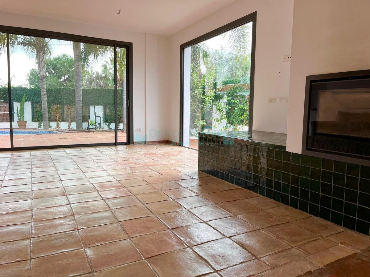 Villa for sale in Nagüeles, Marbella Golden Mile