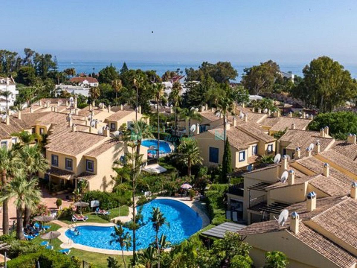 Town House for sale in Marbella - Puerto Banus
