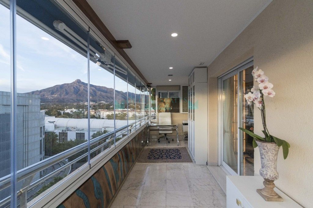 Apartment for sale in Marbella - Puerto Banus