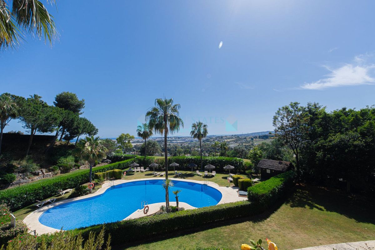 Apartment for sale in Nueva Andalucia