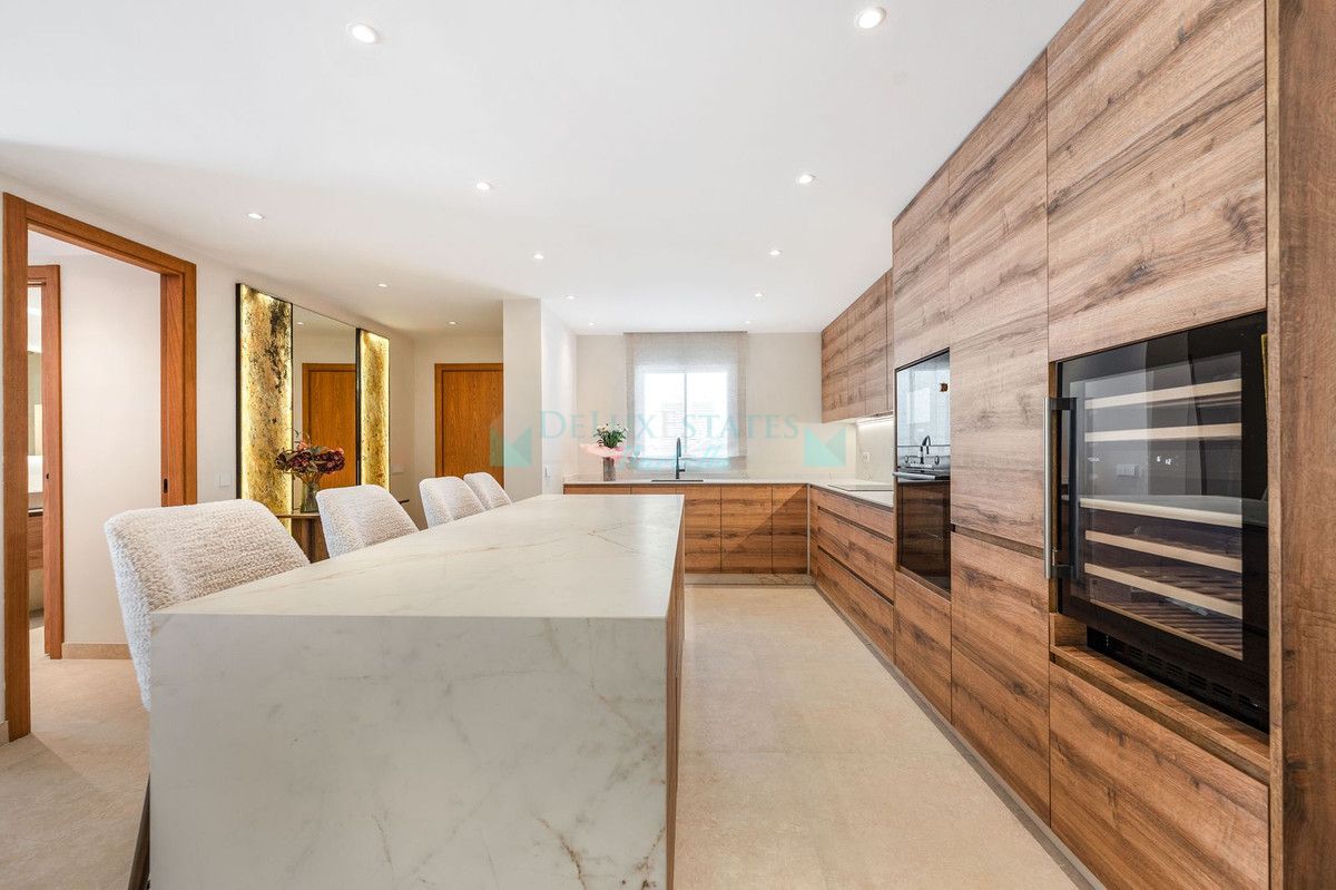 Ground Floor Apartment for sale in Nueva Andalucia