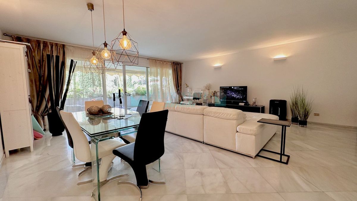 Apartment for sale in Marbella Golden Mile