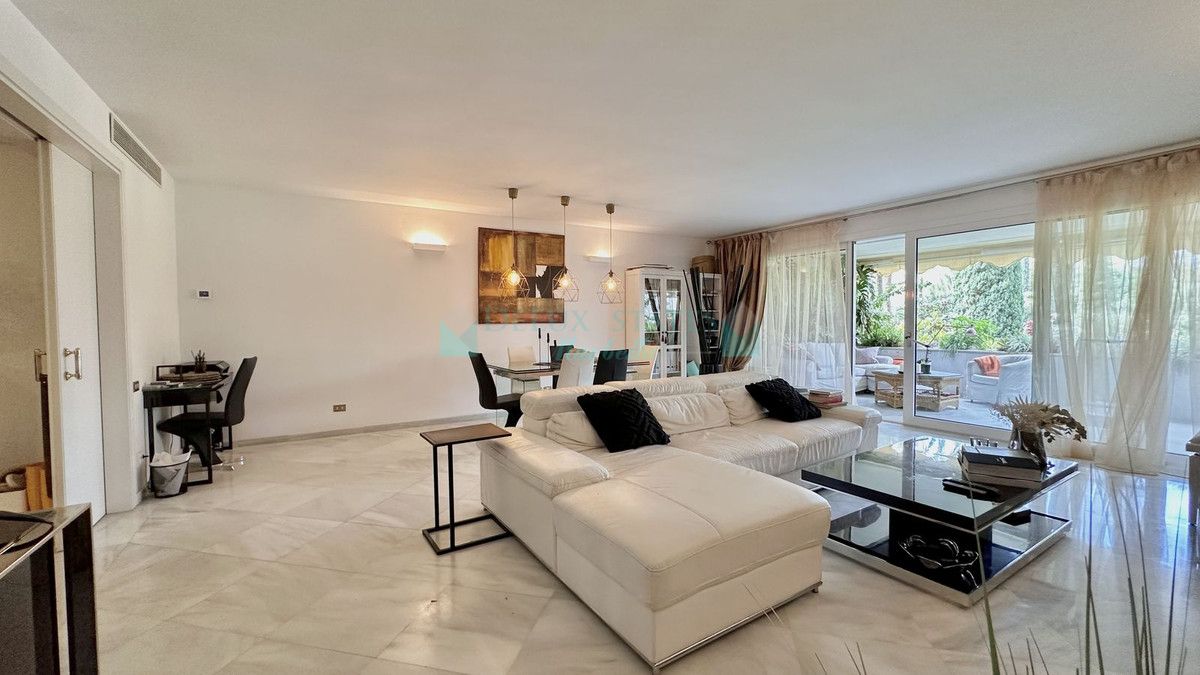 Apartment for sale in Marbella Golden Mile