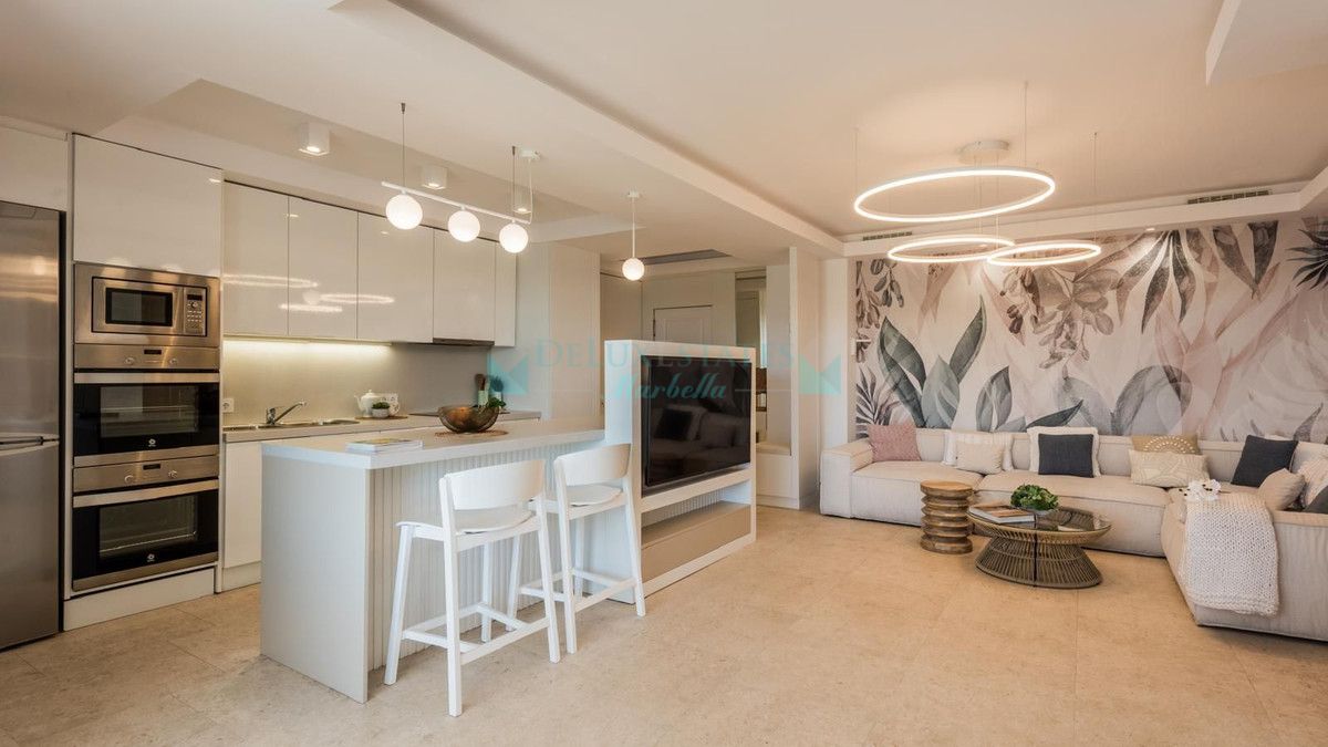 Apartment for rent in Elviria, Marbella East