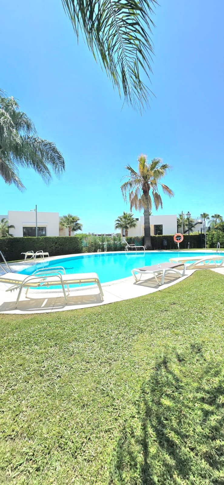 Town House for sale in El Paraiso, Estepona