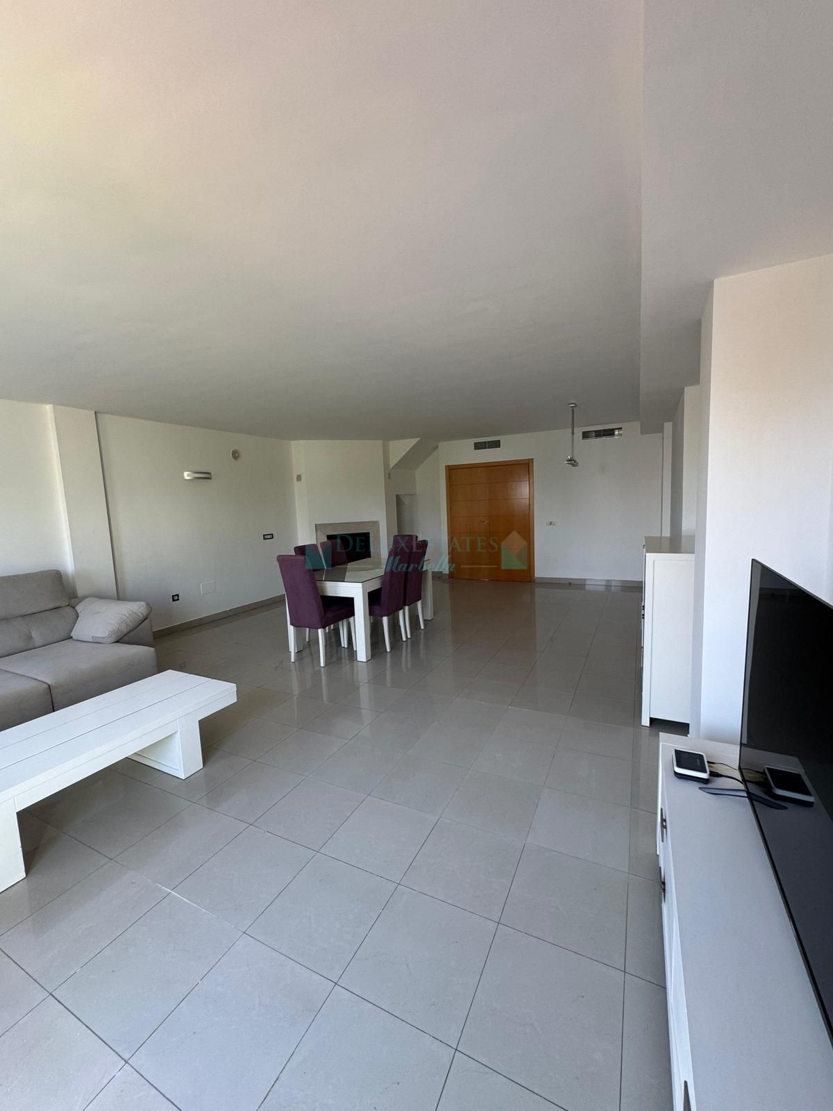 Town House for sale in El Paraiso, Estepona