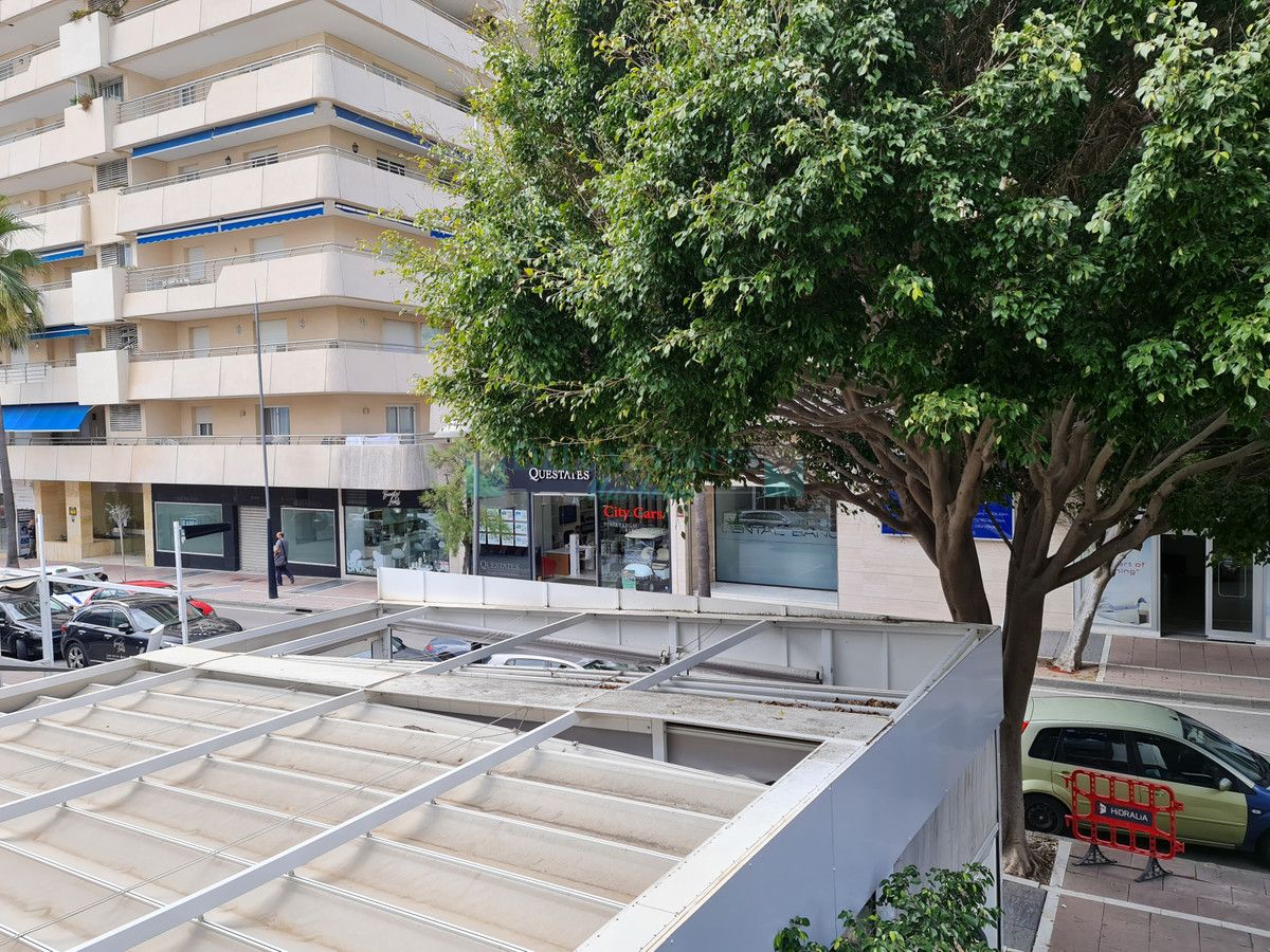 Office for sale in Marbella - Puerto Banus