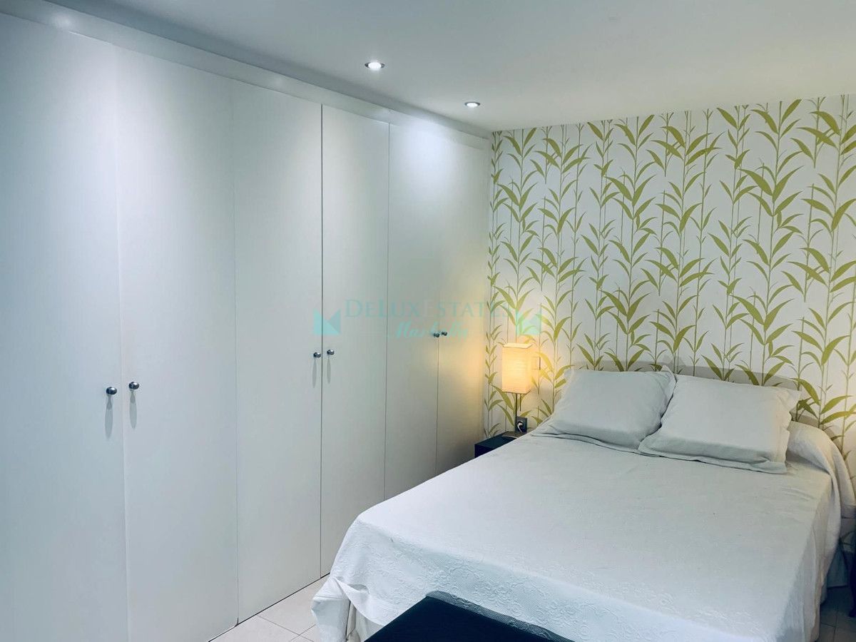 Apartment for sale in Costabella, Marbella East