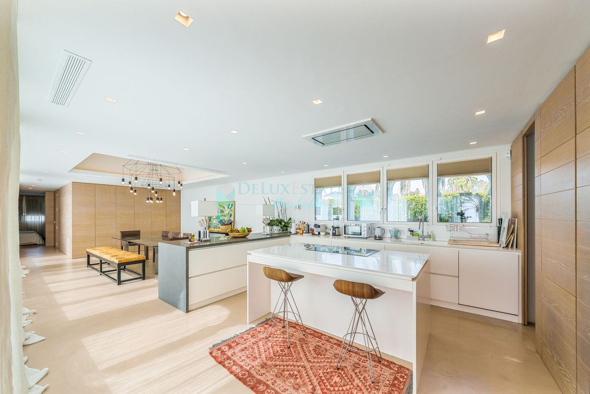 Penthouse for sale in Marbella Golden Mile