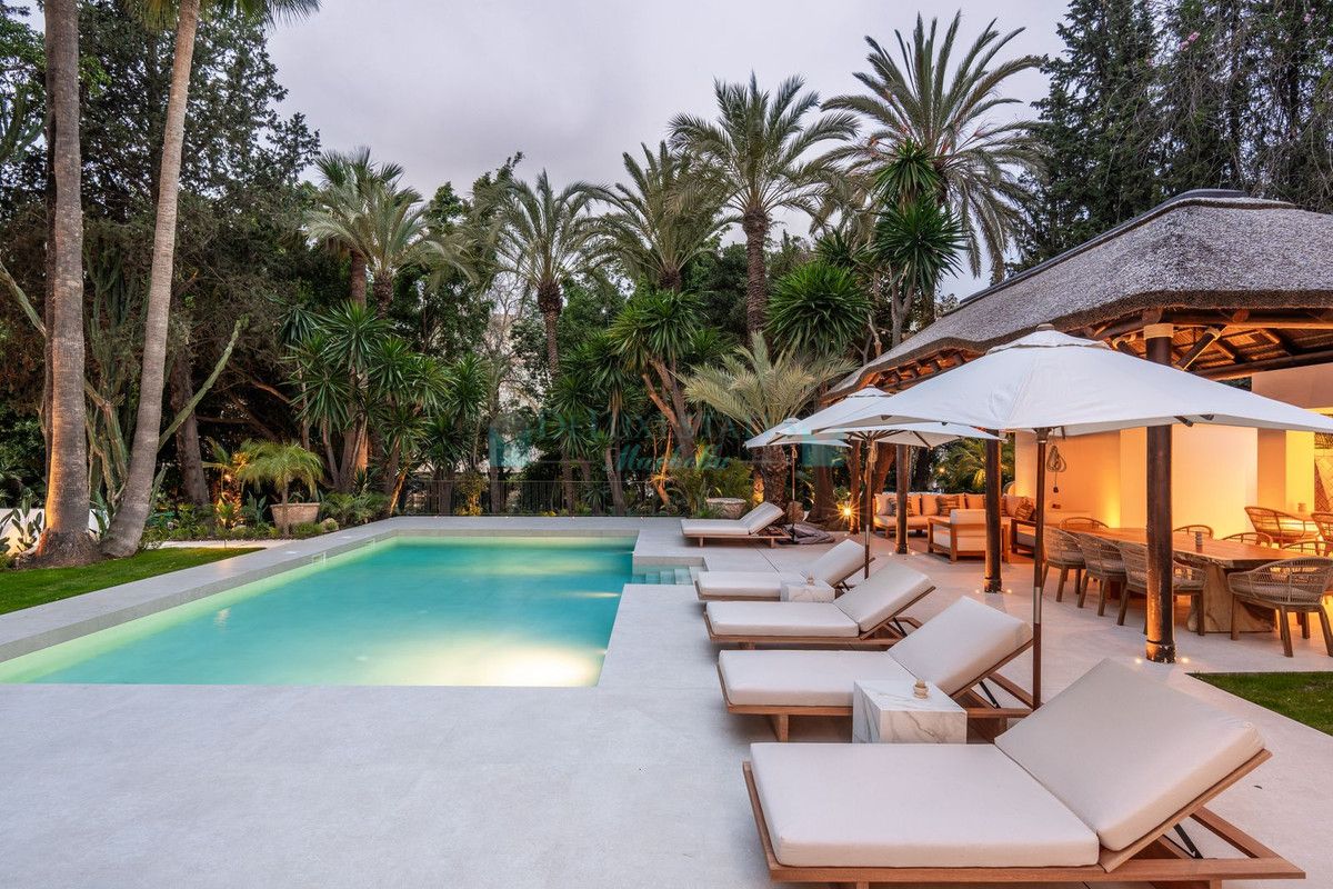 Villa en alquiler en Las Brisas, Nueva Andalucia