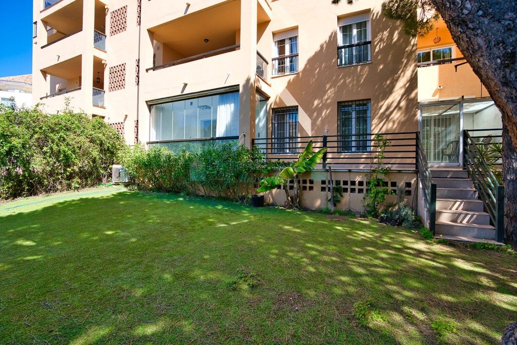 Ground Floor Apartment for sale in Marbella