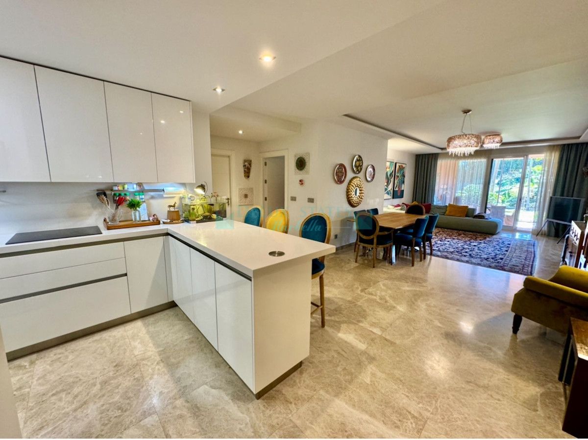 Ground Floor Apartment for sale in Marbella