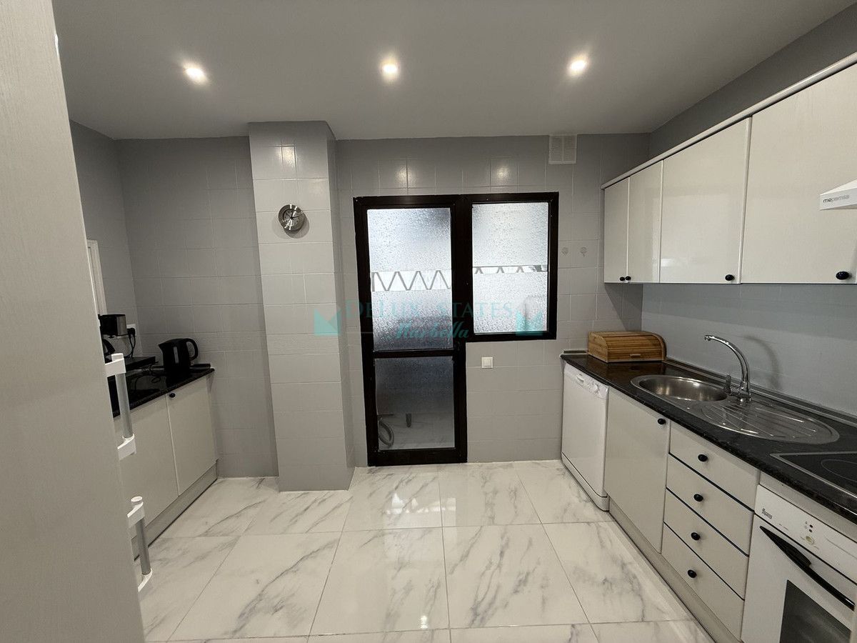 Apartment for sale in Marbella - Puerto Banus