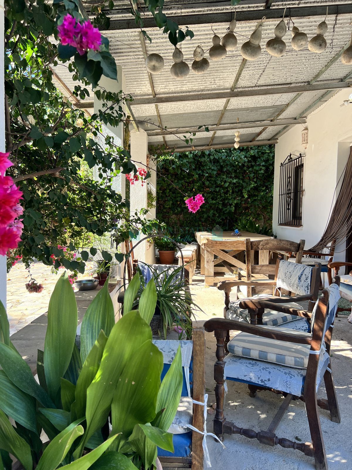 Finca for sale in New Golden Mile, Estepona