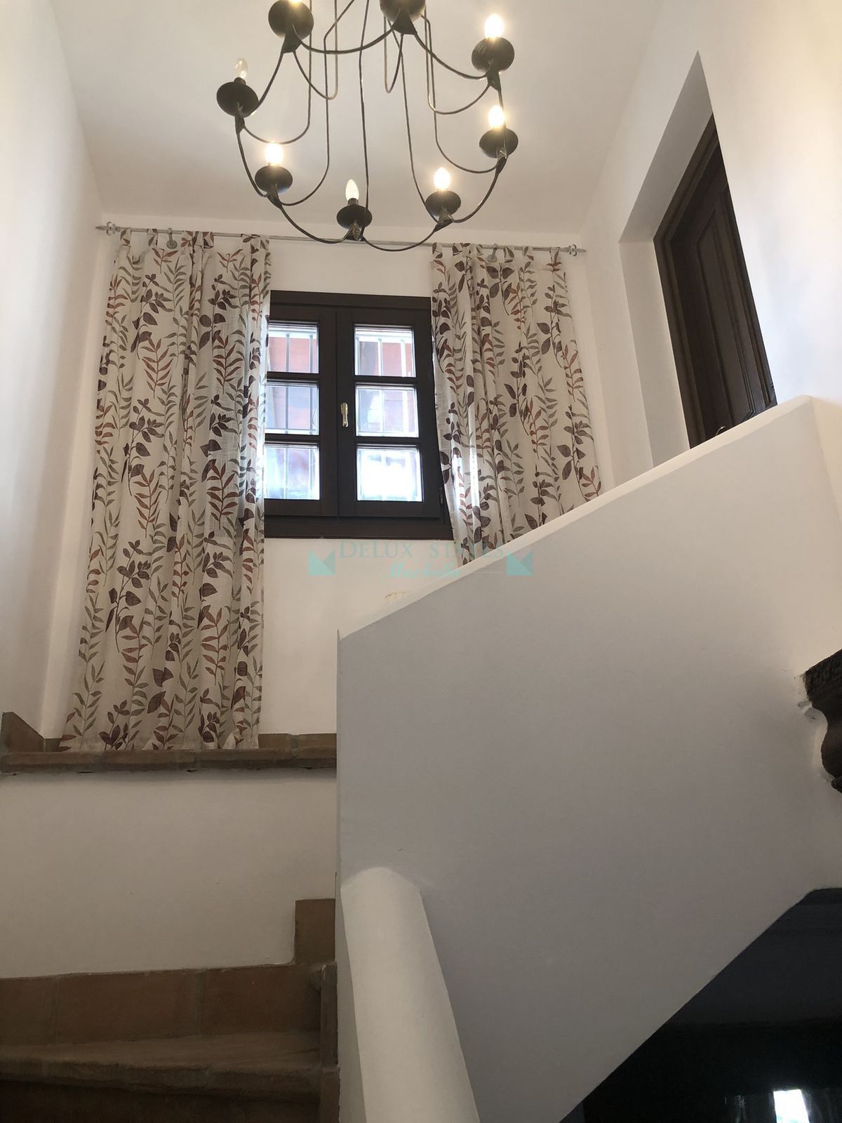 Finca for sale in Estepona