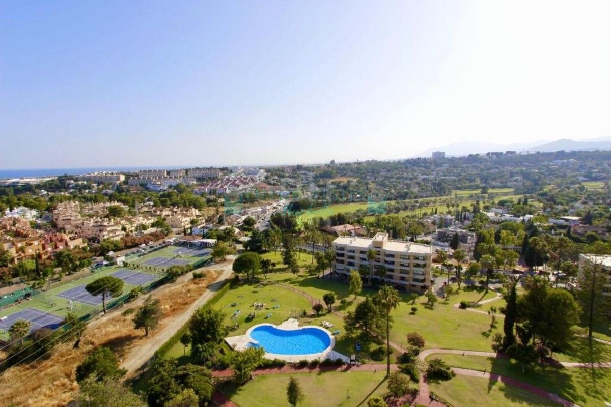 Studio for sale in Nueva Andalucia