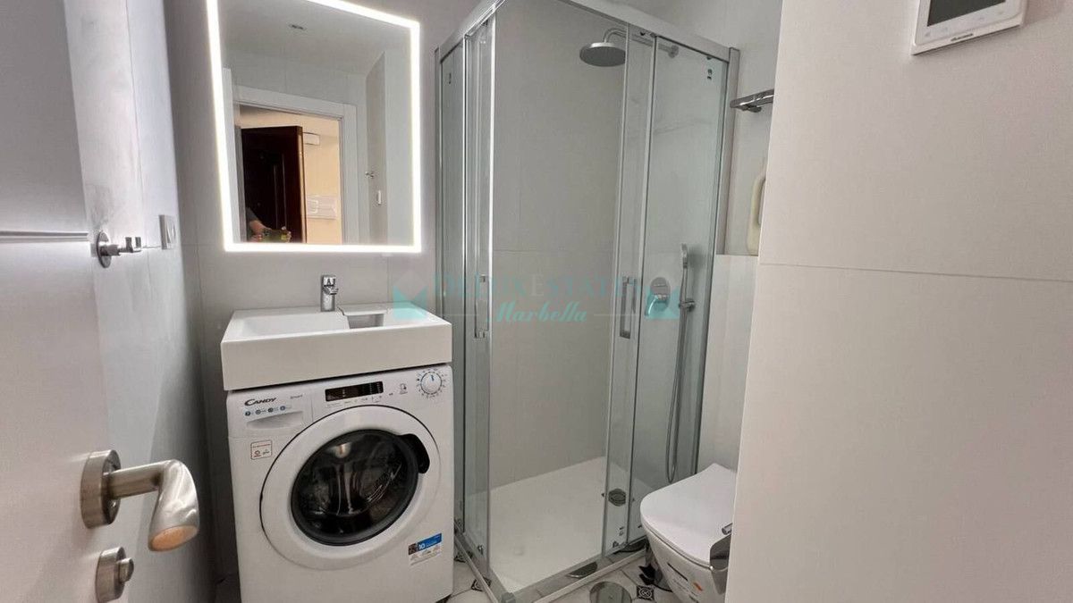 Studio for sale in Nueva Andalucia