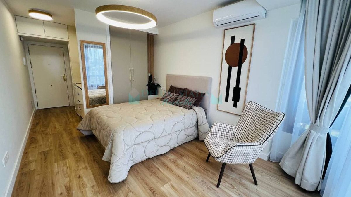 Studio for sale in Nueva Andalucia