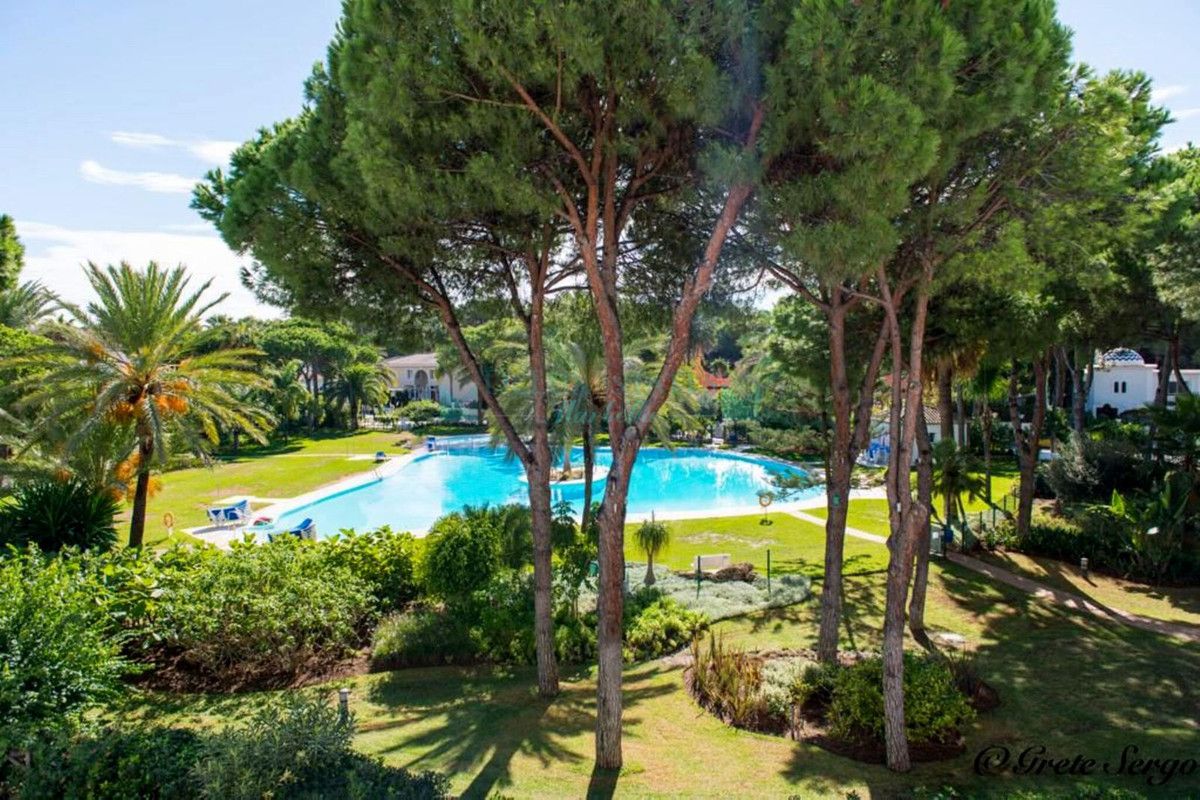 Ático en venta en El Presidente, Estepona