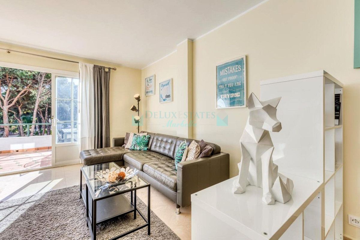 Ático en venta en El Presidente, Estepona