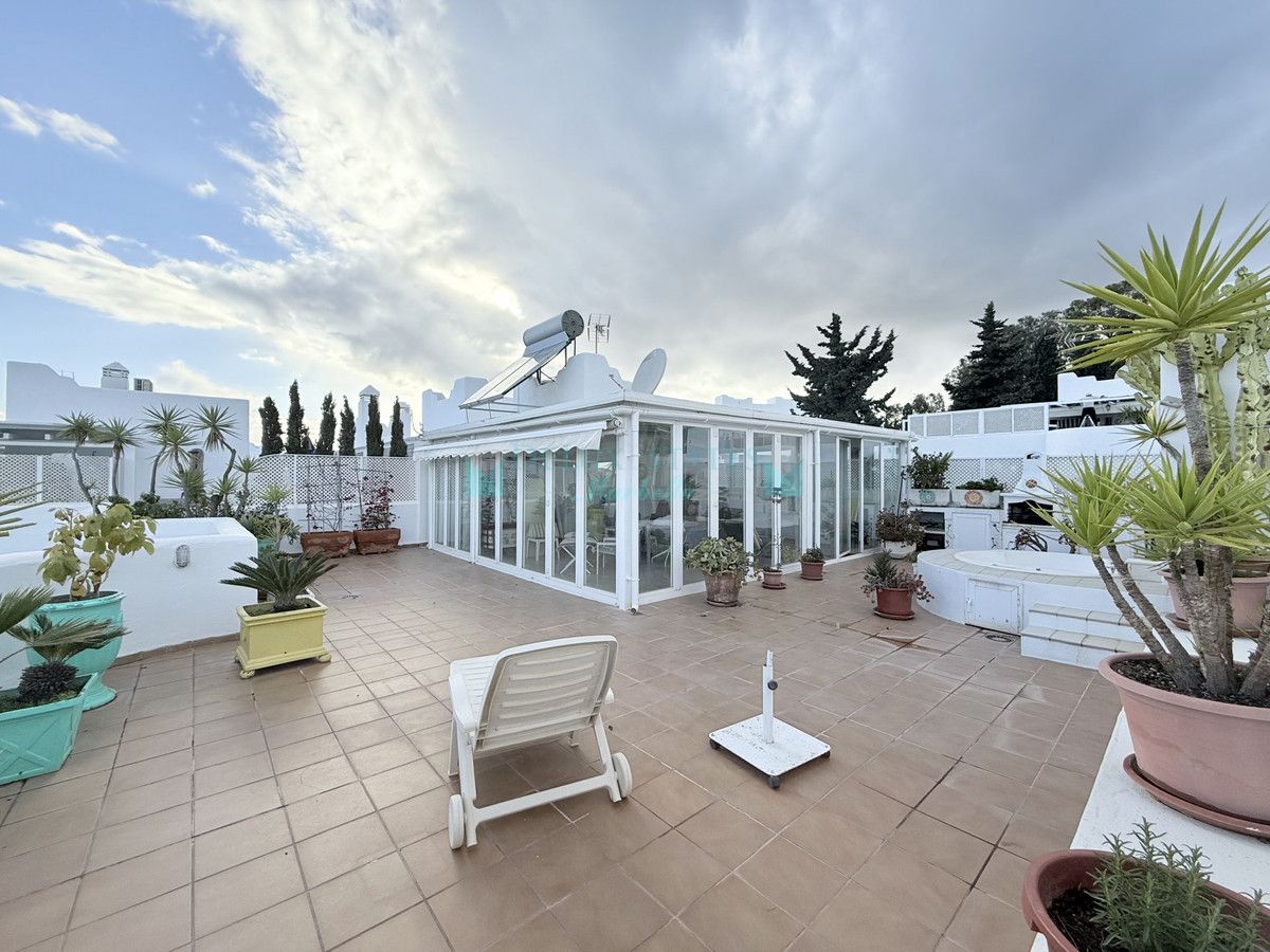 Penthouse for sale in Marbella Golden Mile