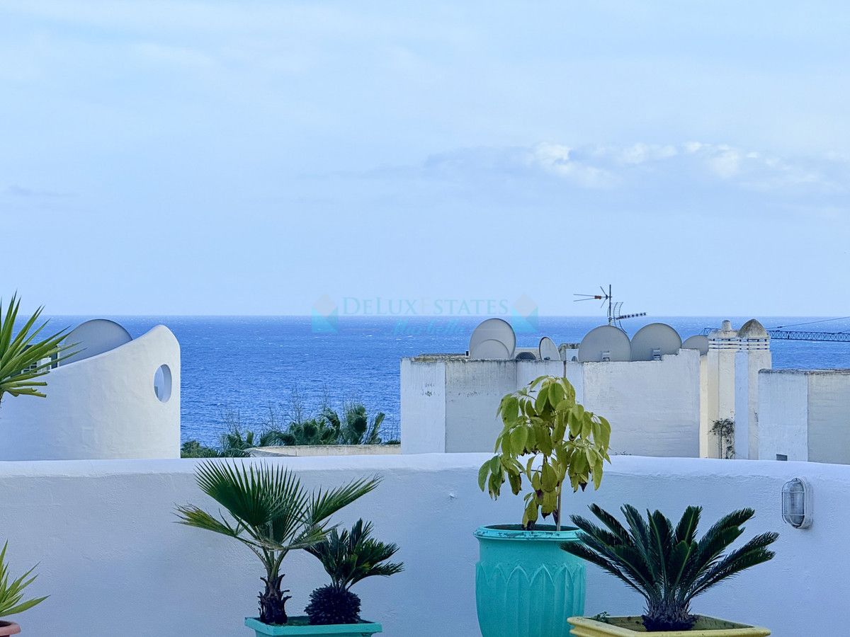 Penthouse for sale in Marbella Golden Mile