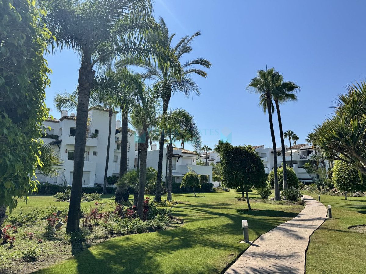 Ground Floor Apartment for sale in Costalita, Estepona