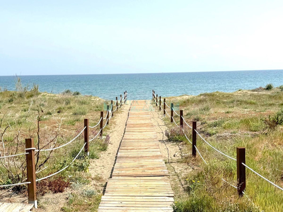 Ground Floor Apartment for sale in Costalita, Estepona