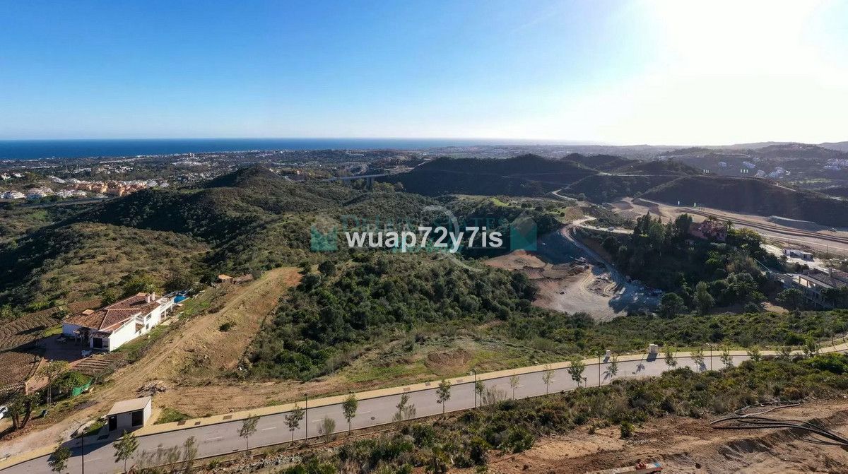 Residential Plot for sale in La Quinta, Benahavis