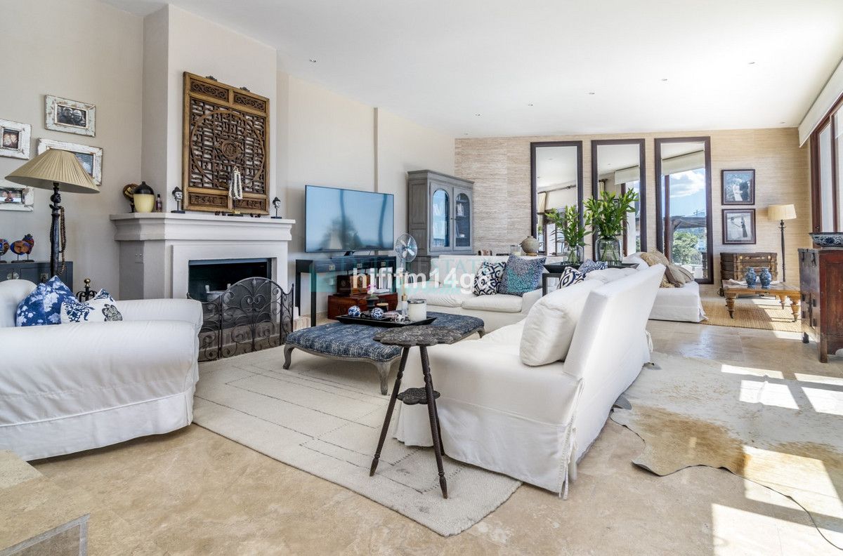 Town House for sale in La Heredia, Benahavis