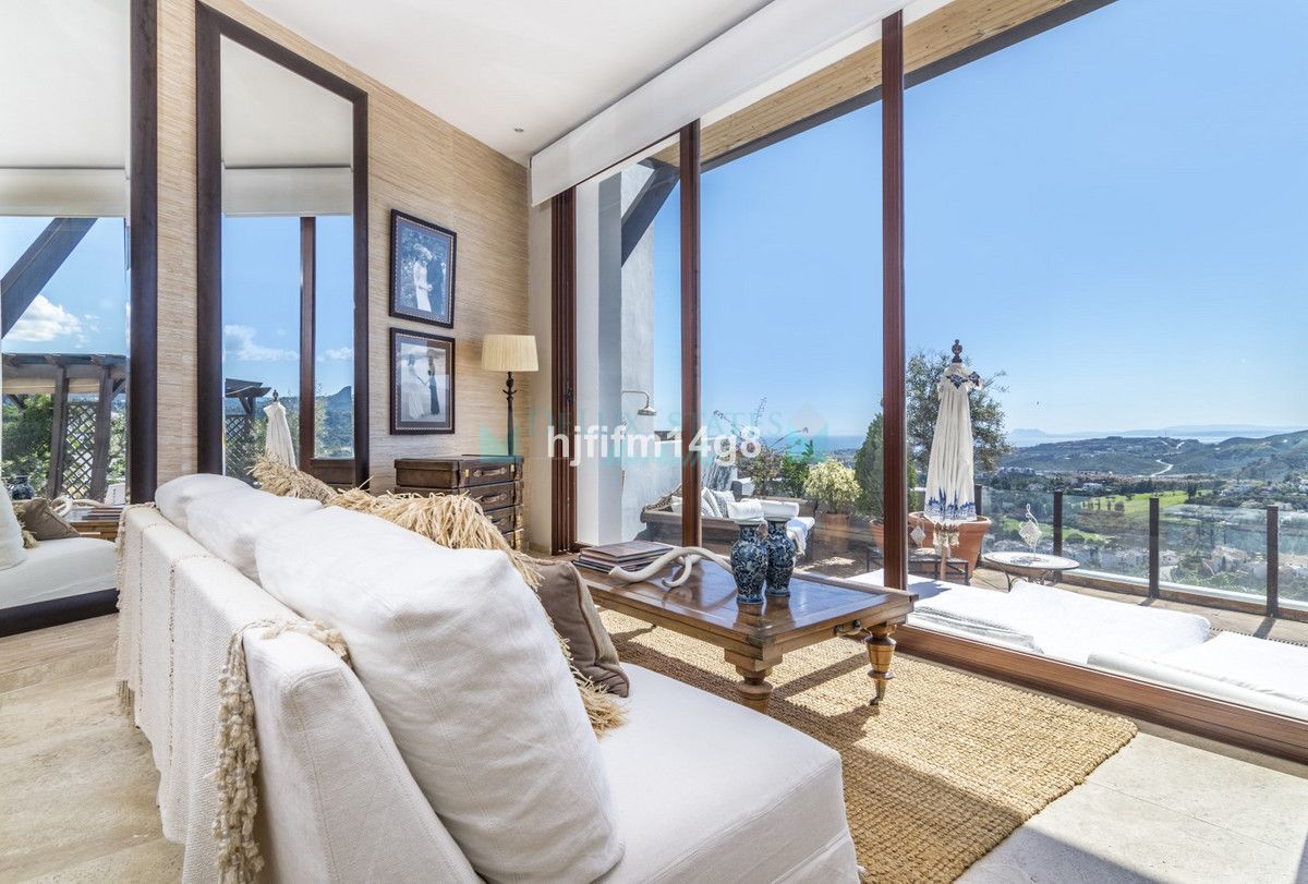 Town House for sale in La Heredia, Benahavis