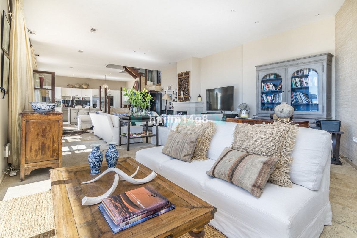 Town House for sale in La Heredia, Benahavis