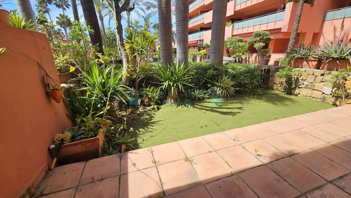 Ground Floor Apartment for rent in Estepona