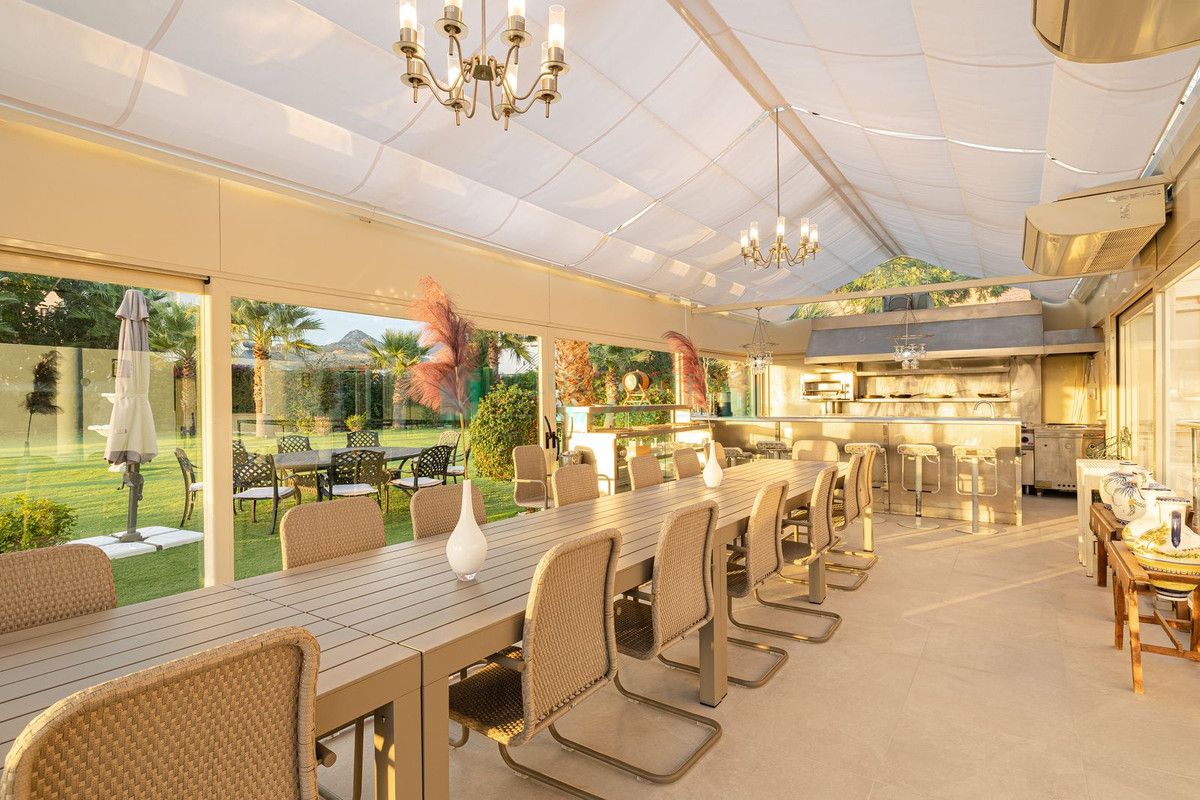 Villa en venta en Los Flamingos, Benahavis