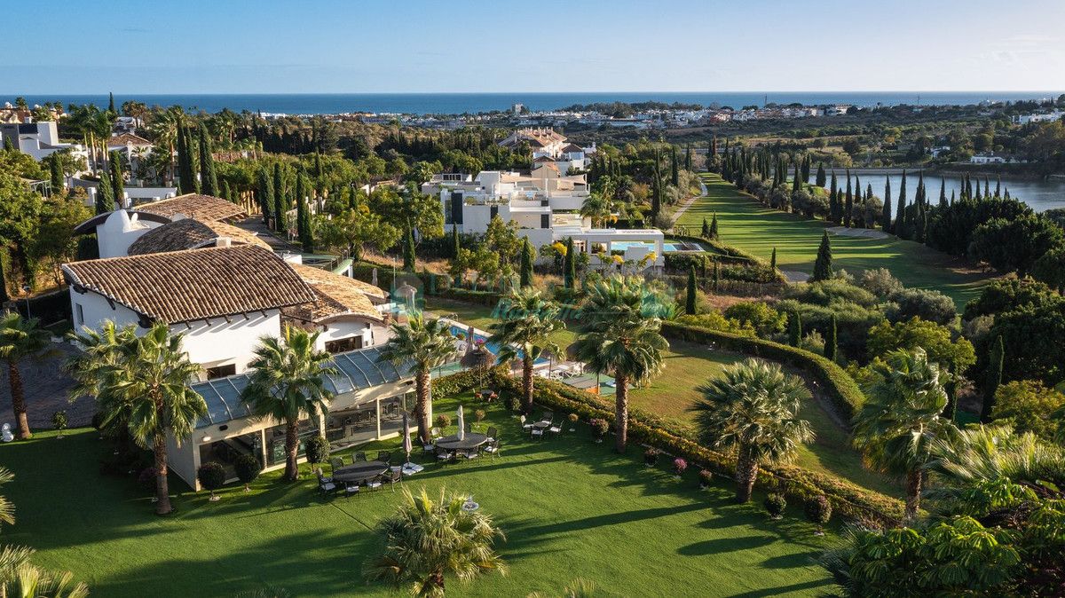 Villa en venta en Los Flamingos, Benahavis