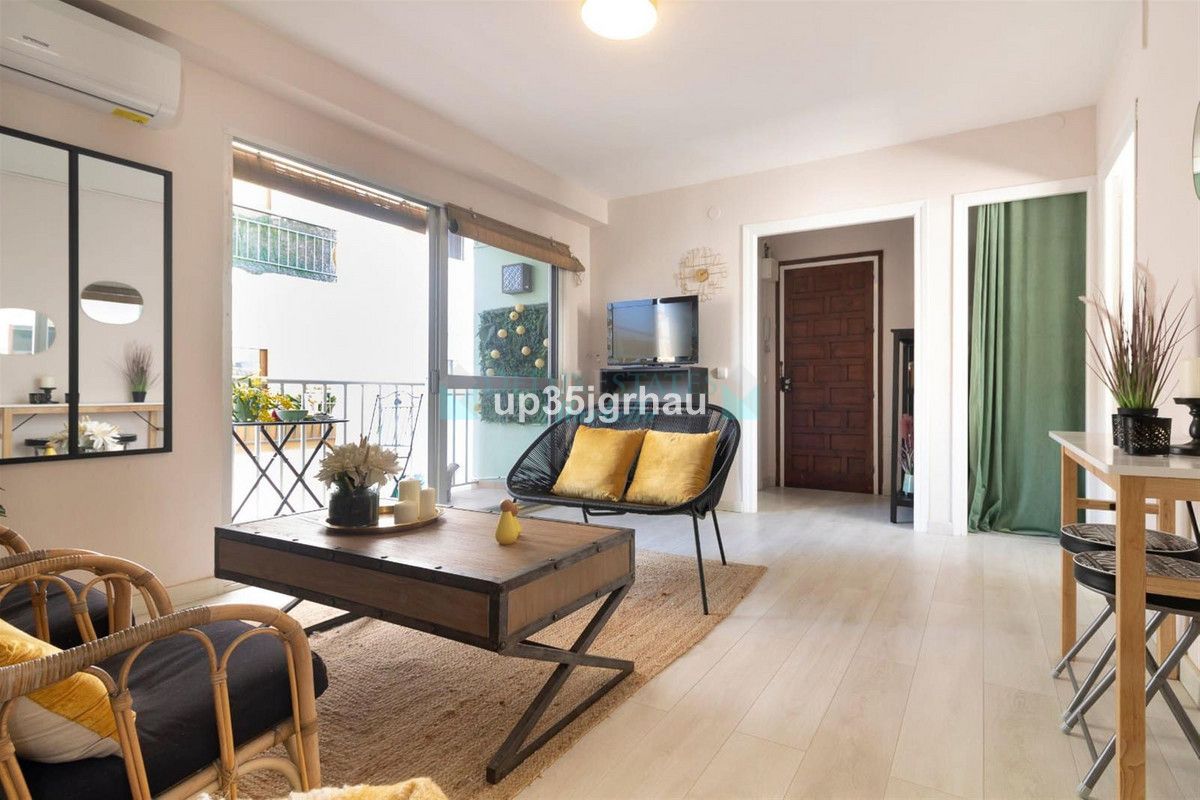 Commercial Premises for sale in Estepona