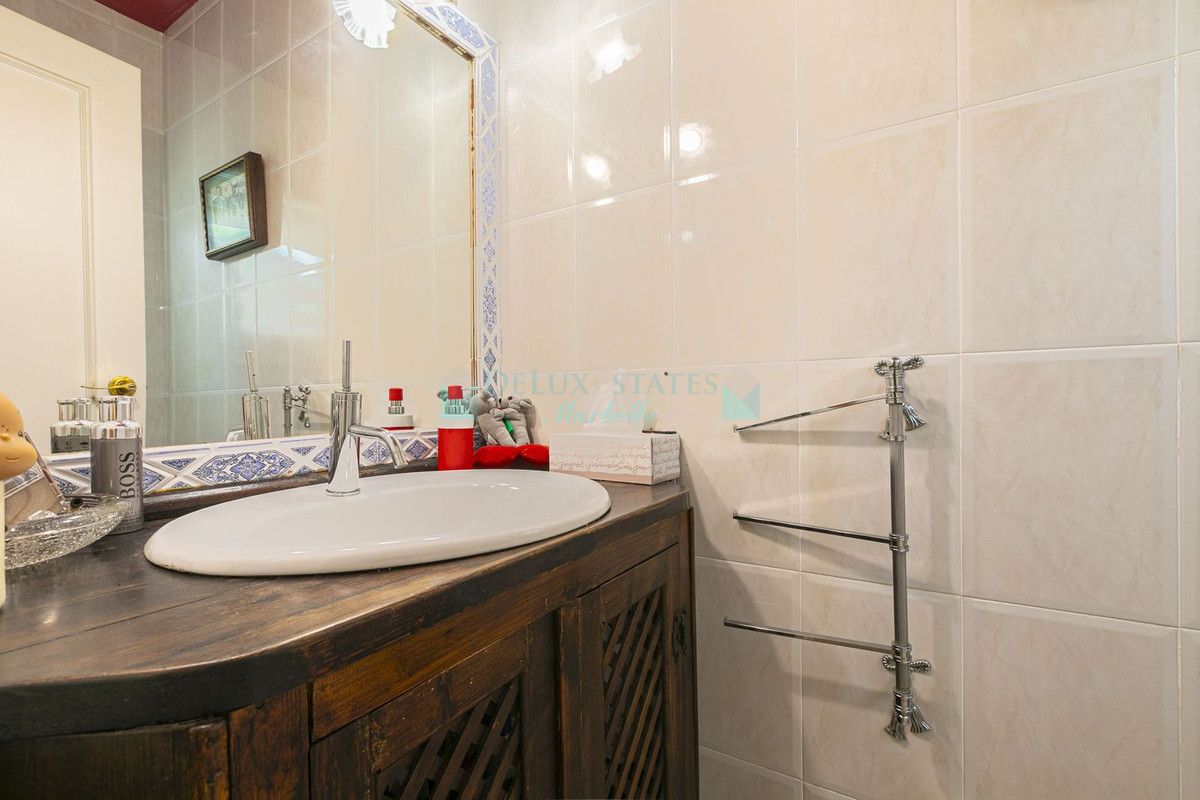 Town House for sale in Marbella