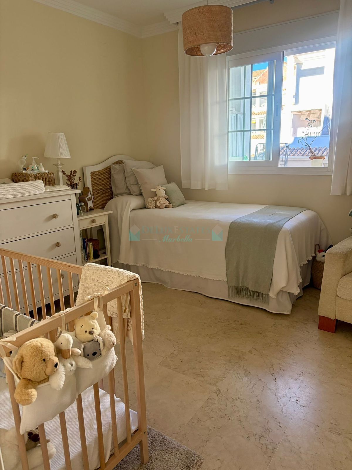 Apartment for sale in Rio Real, Marbella East