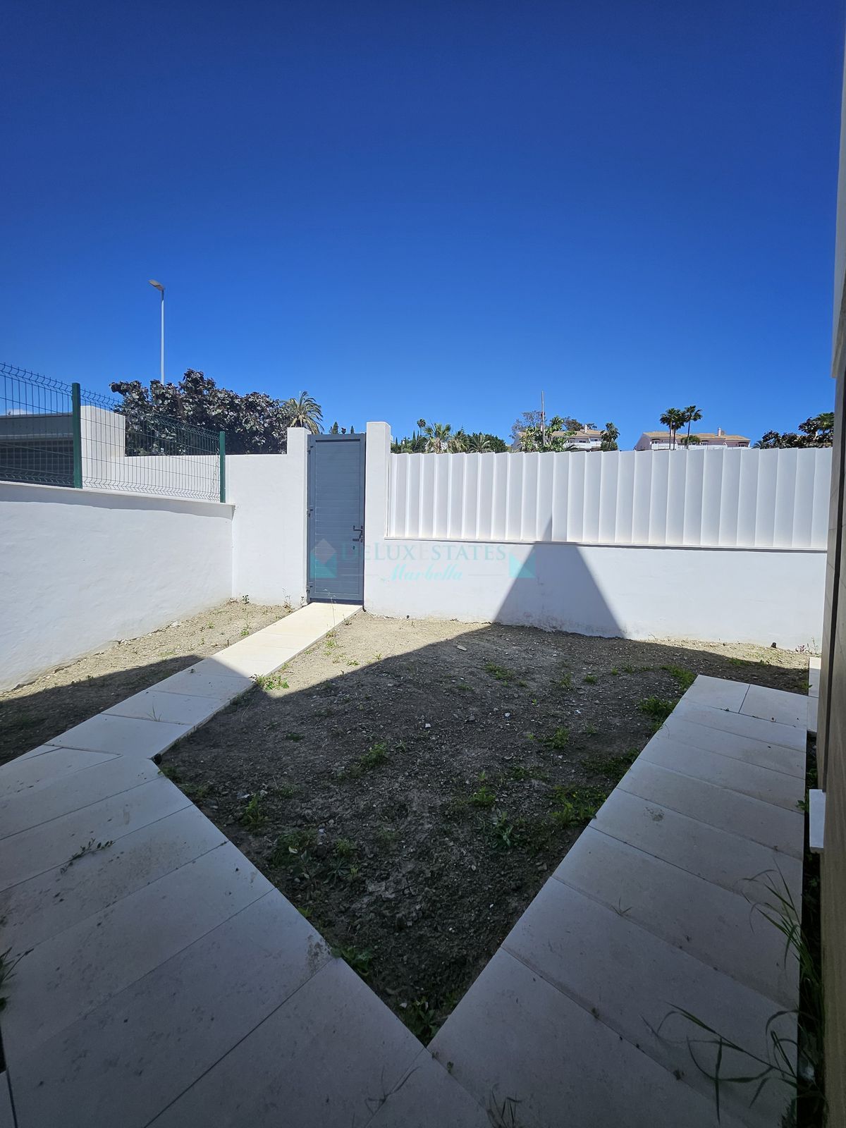 Semi Detached Villa for sale in Atalaya, Estepona