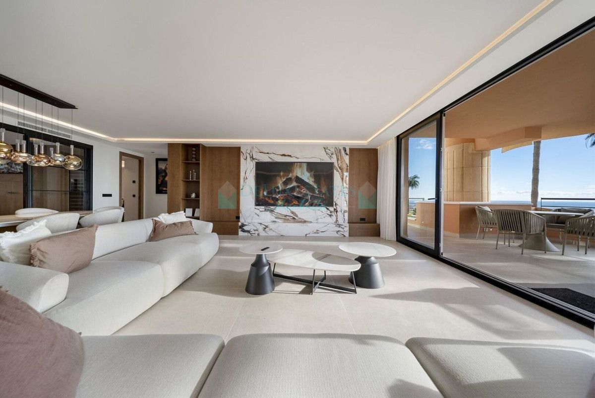 Apartment for sale in Nueva Andalucia