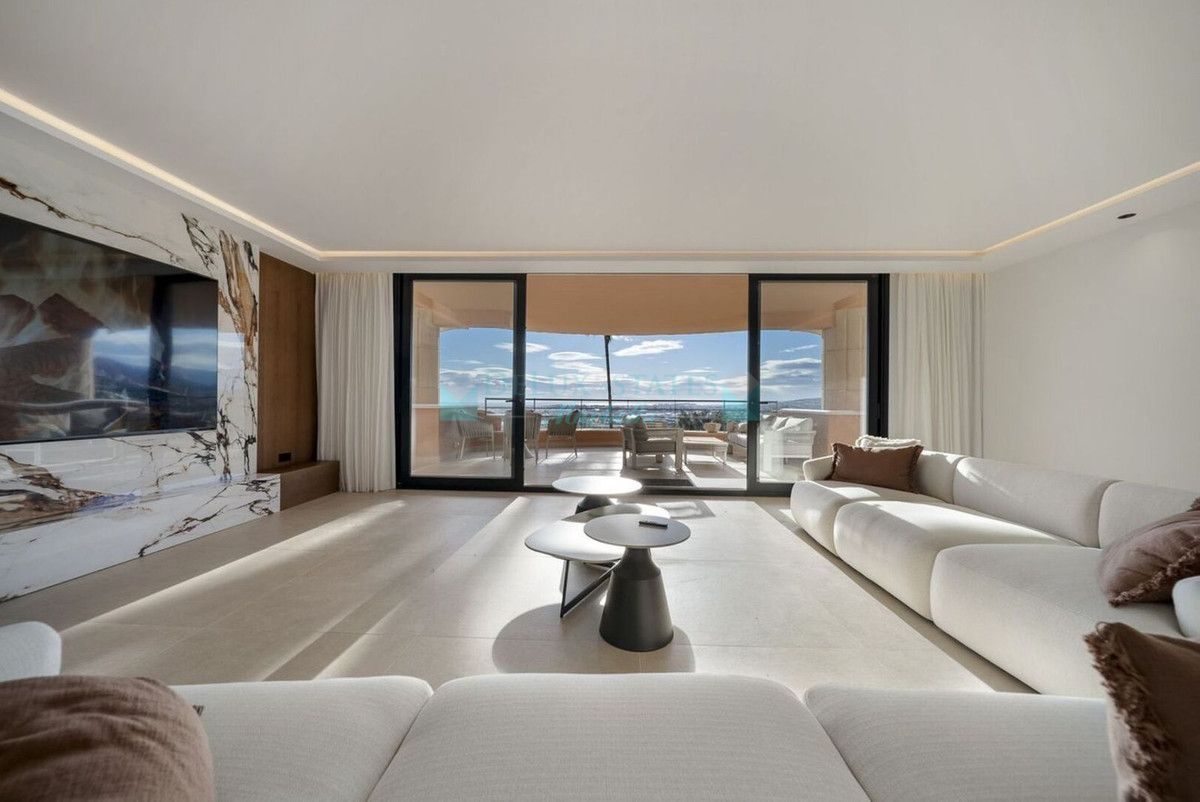 Apartment for sale in Nueva Andalucia