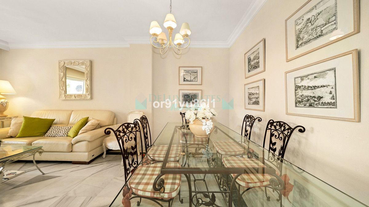 Ground Floor Apartment for sale in Marbella Golden Mile